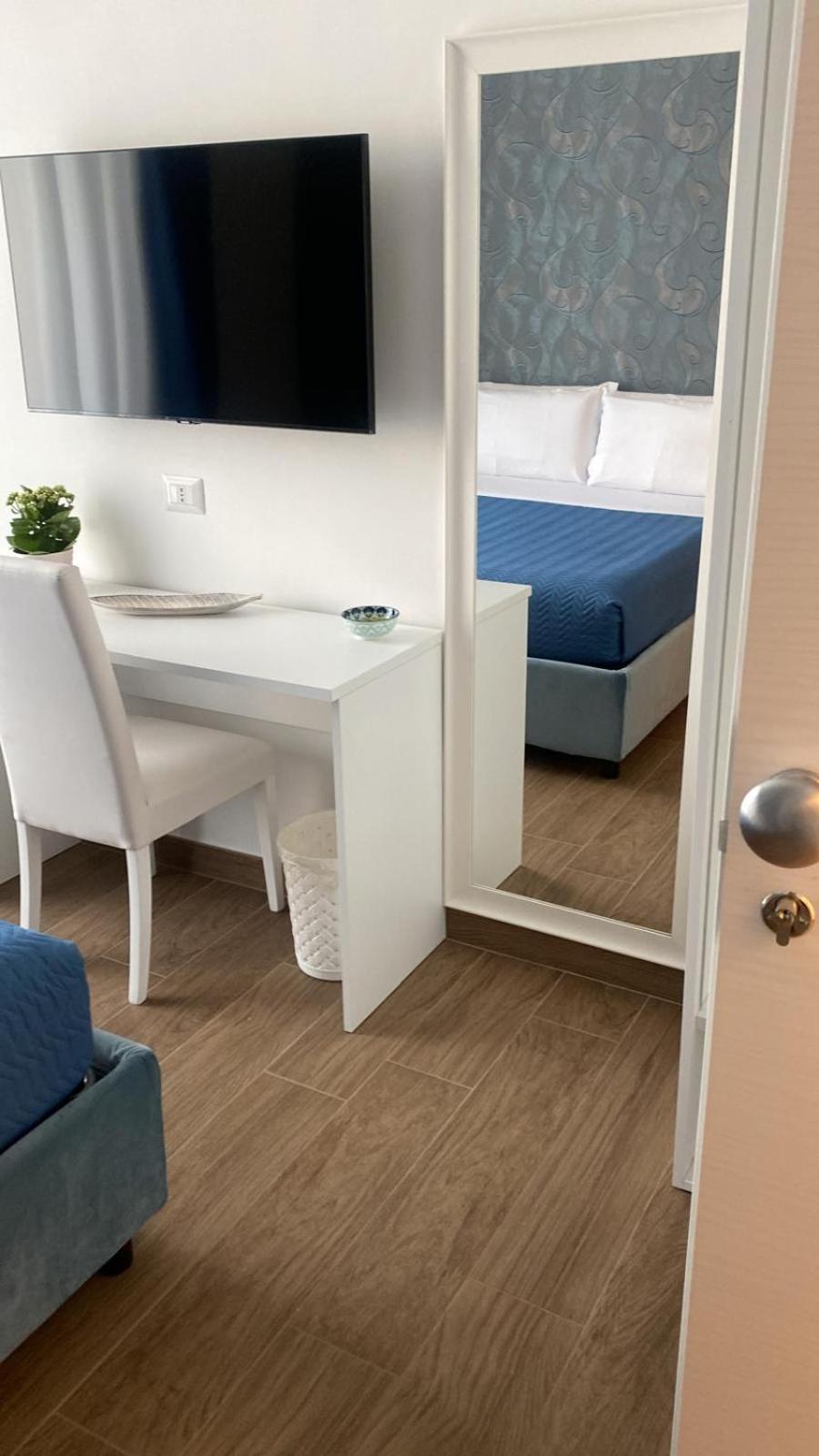 B&B Lungomare Sannazzaro Naples Luaran gambar