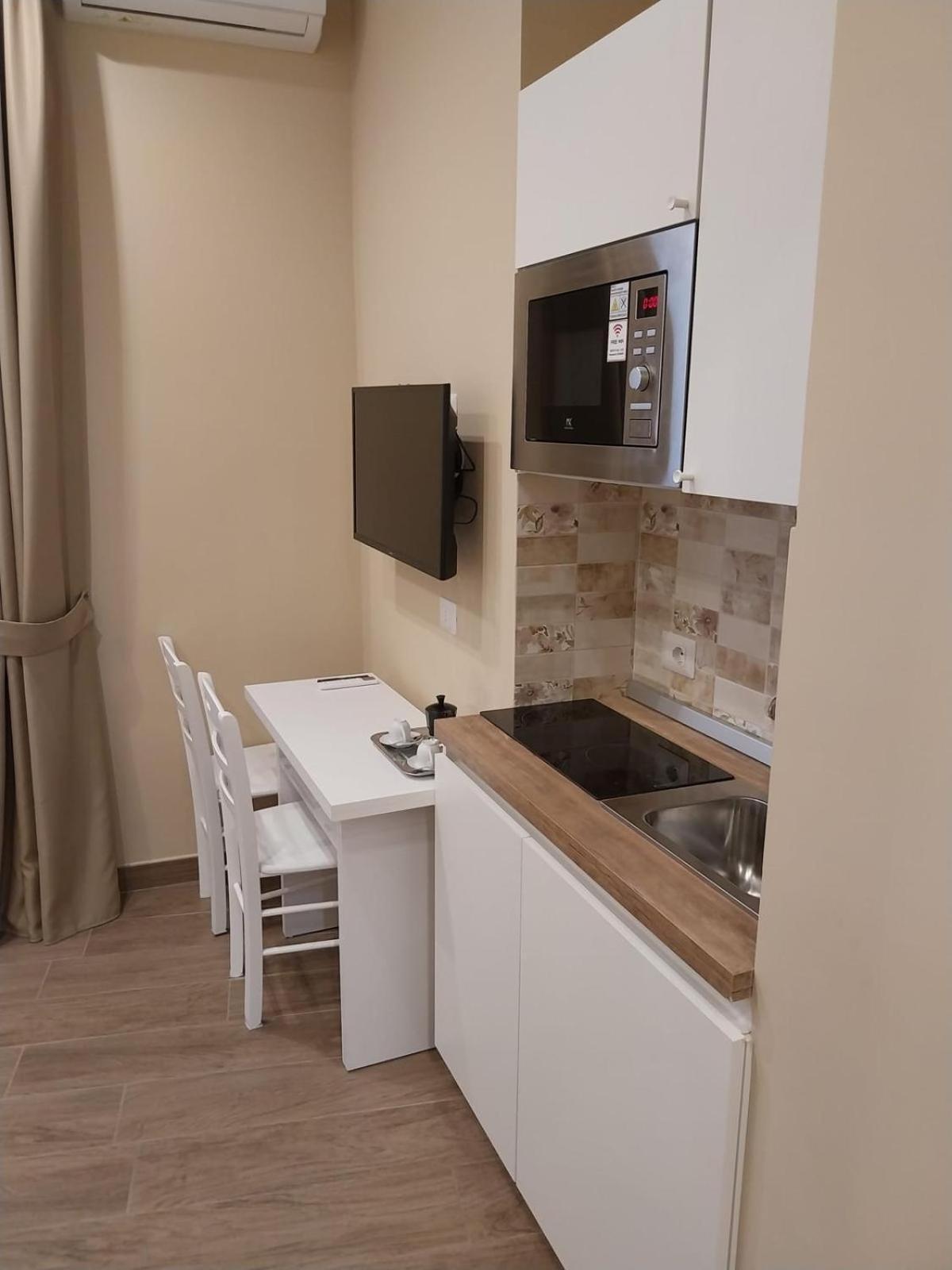B&B Lungomare Sannazzaro Naples Luaran gambar
